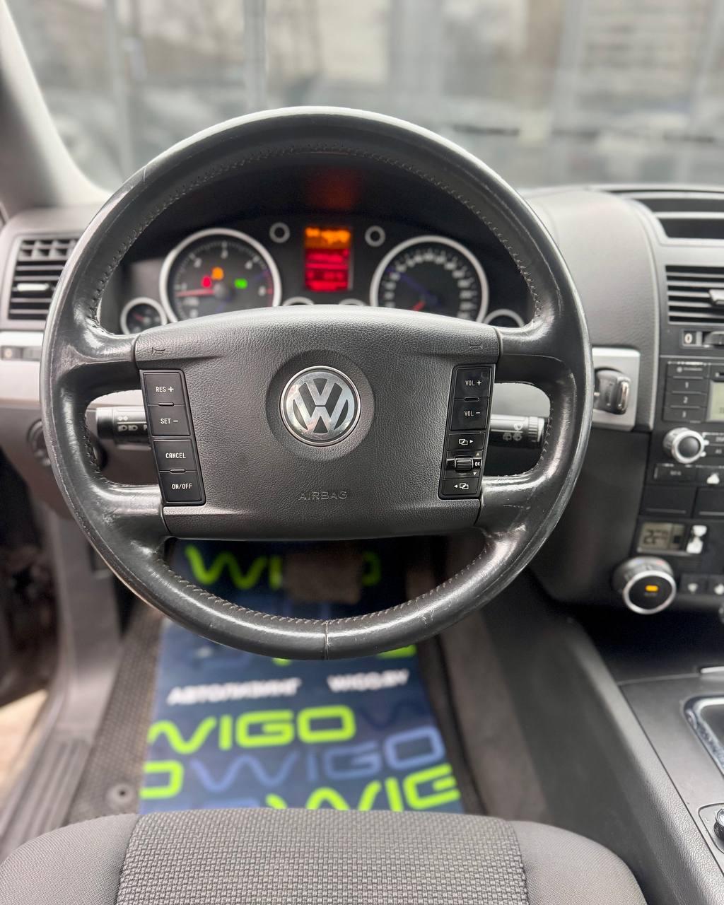 Volkswagen Touareg I , 2005 г., автомат, дизель - фото 15