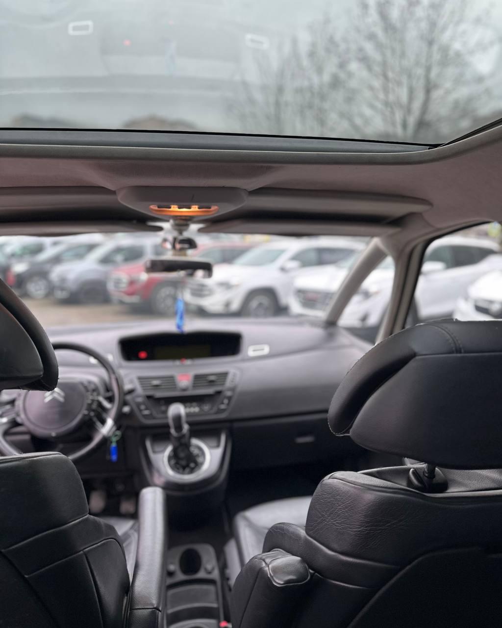 Citroen C4 Grand Picasso I , 2009 г., механика, дизель - фото 10