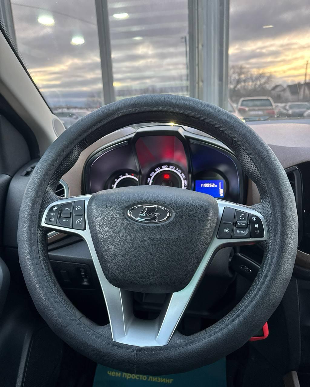 Lada (ВАЗ) XRAY I , 2018 г., механика, бензин - фото 15