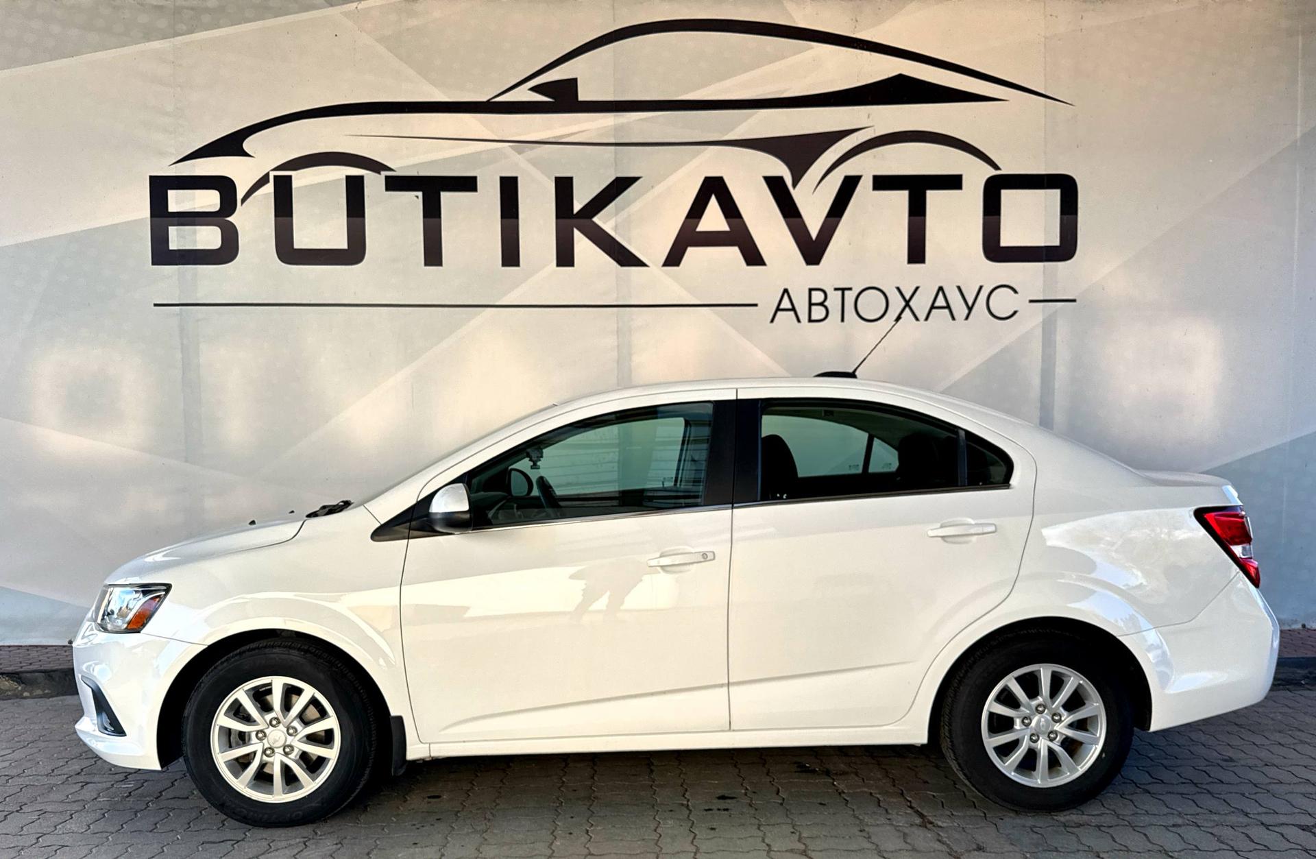 Chevrolet Sonic I · Рестайлинг , 2019 г., автомат, бензин - фото 4