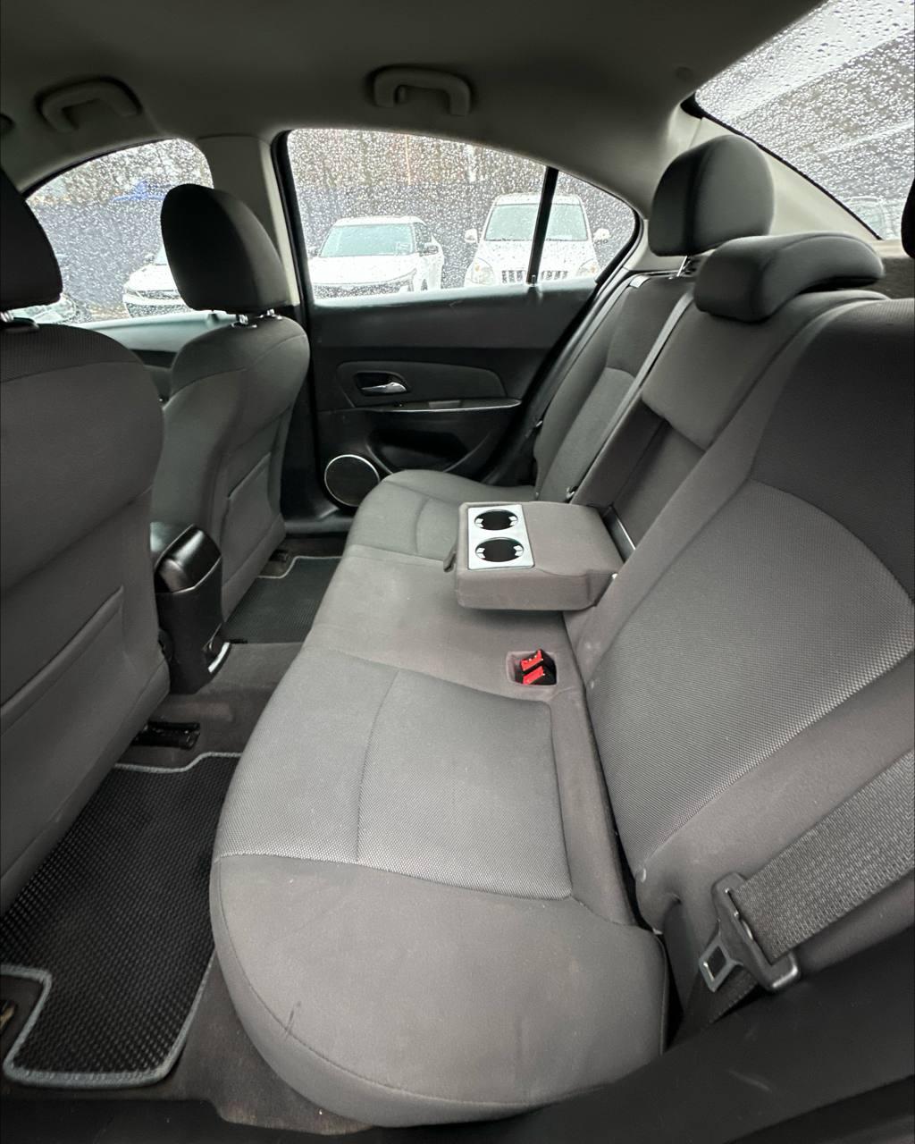 Chevrolet Cruze J300 , 2012 г., механика, бензин - фото 9