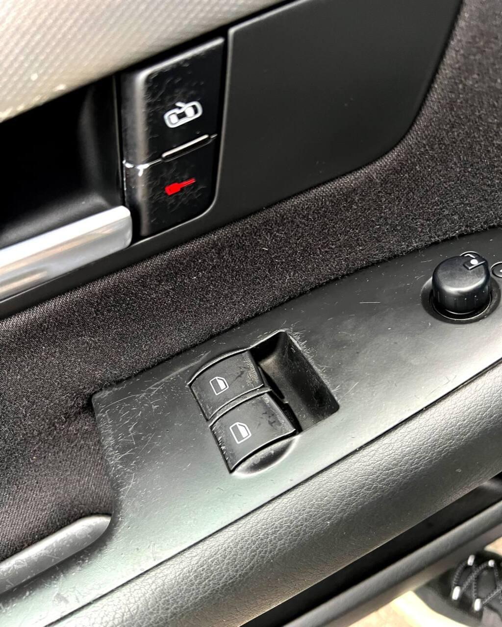 Audi A4 B6 , 2003 г., механика, дизель - фото 18