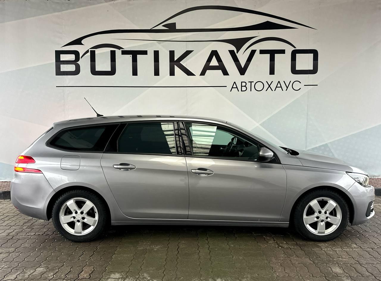 Peugeot 308 T9 · Рестайлинг , 2021 г., механика, дизель - фото 8