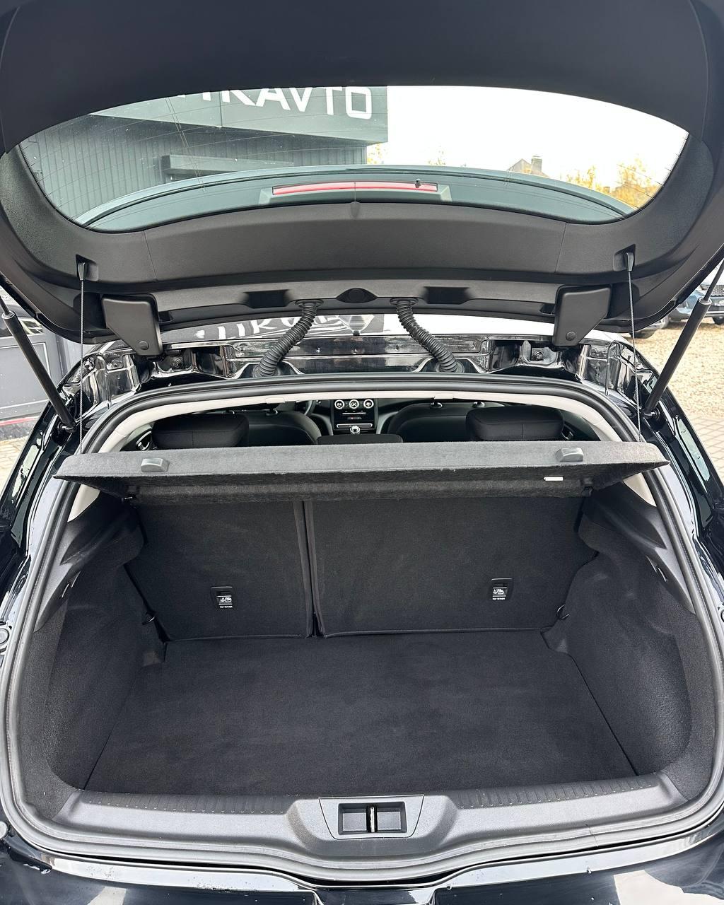 Renault Megane IV · Рестайлинг , 2021 г., механика, бензин - фото 11