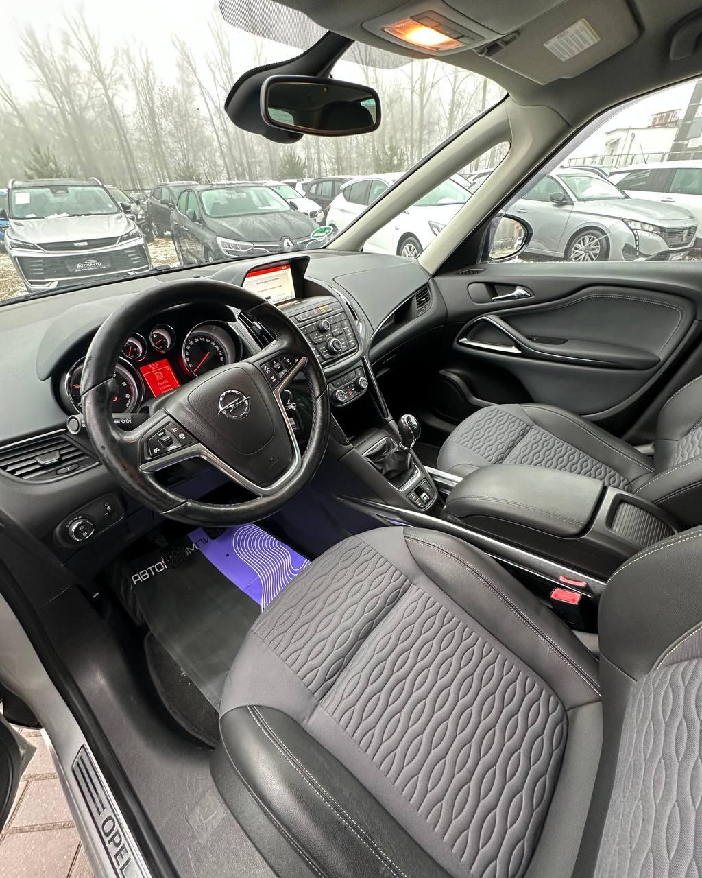 Opel Zafira C, 2014 г., механика, дизель - фото 7