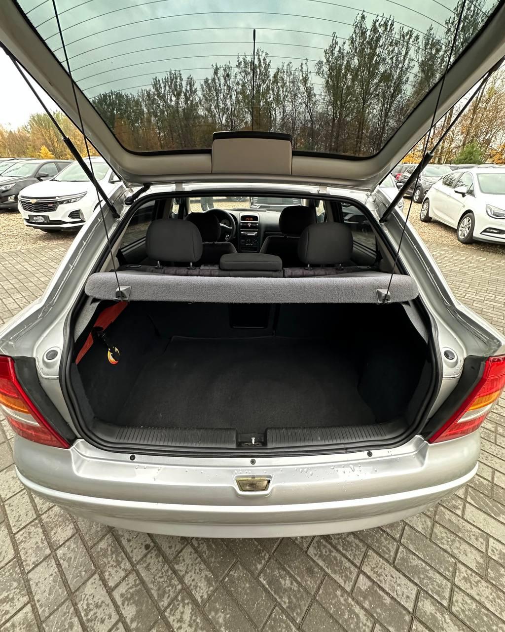 Opel Astra G , 2002 г., механика, дизель  - фото 10