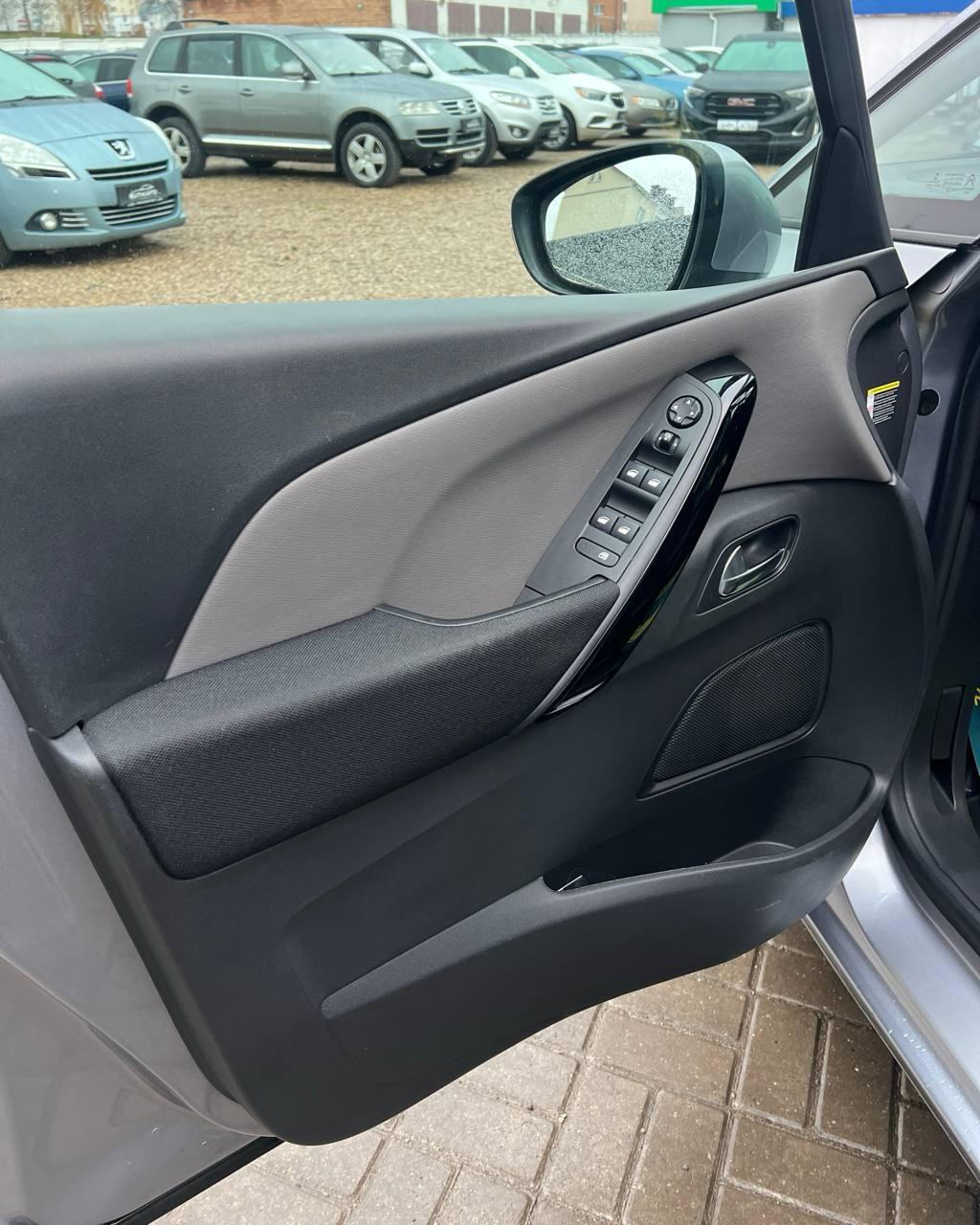 Citroen C4 Spacetourer I , 2018 г., механика, дизель - фото 9