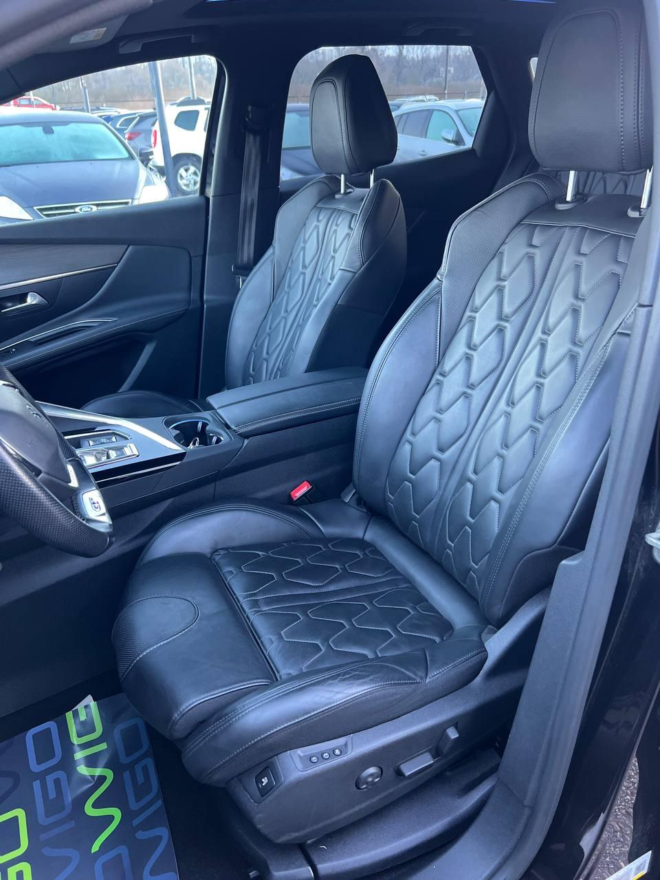 Peugeot 3008 II · Рестайлинг , 2022 г., автомат, дизель - фото 14