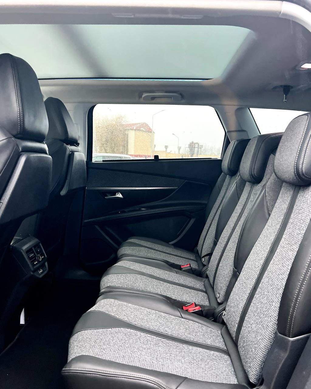 Peugeot 5008 II , 2018 г., механика, бензин - фото 18