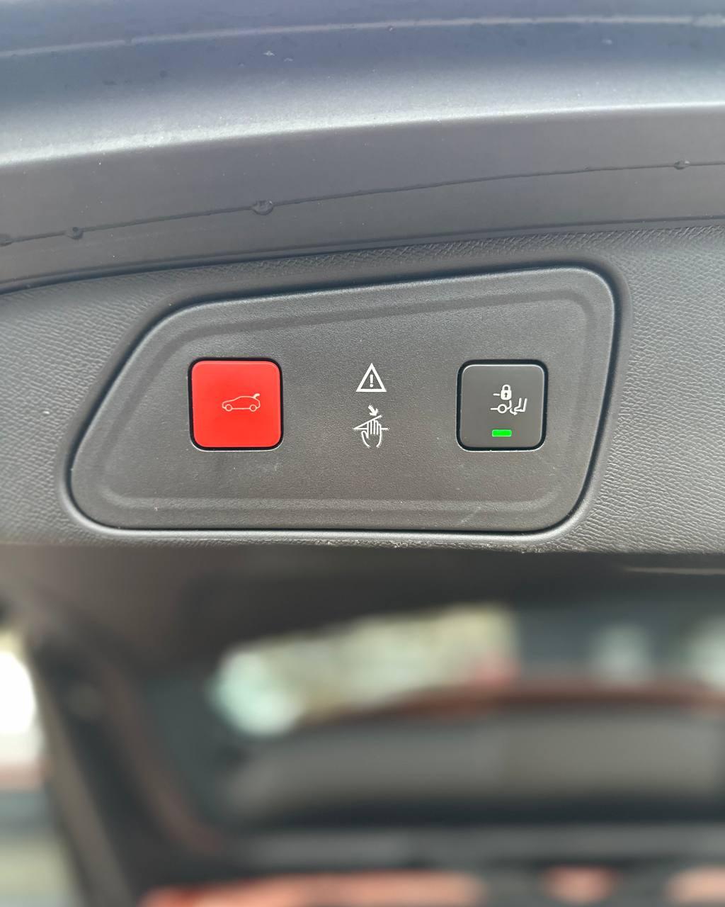 peugeot 3008, 2018 г., механика, дизель - фото 15