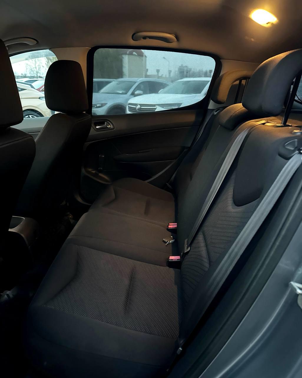 Peugeot 308 T7 , 2010 г., механика, бензин - фото 15