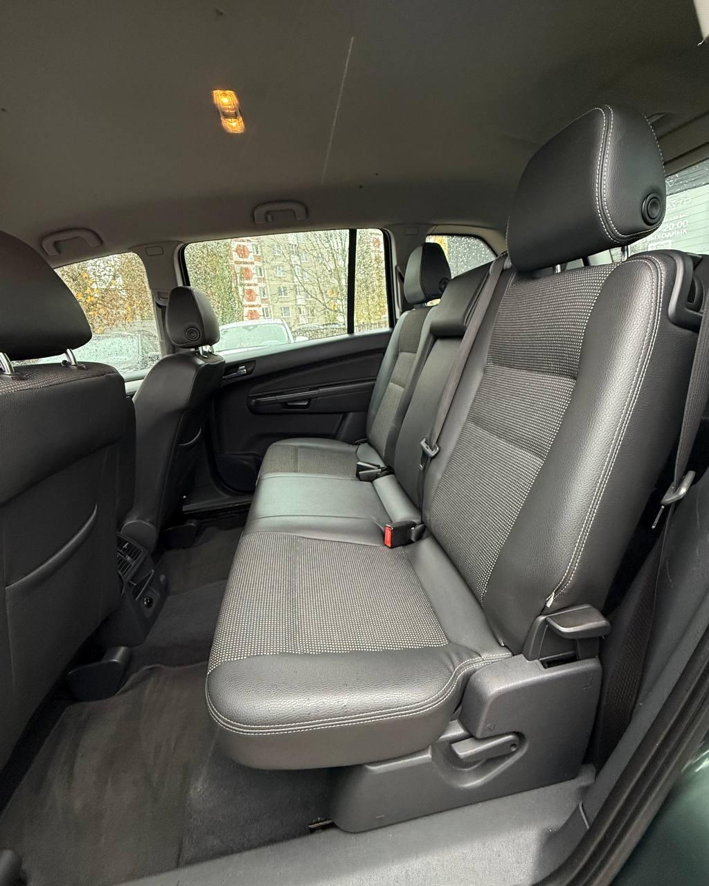 Opel Zafira B · Рестайлинг , 2009 г., механика, дизель  - фото 8