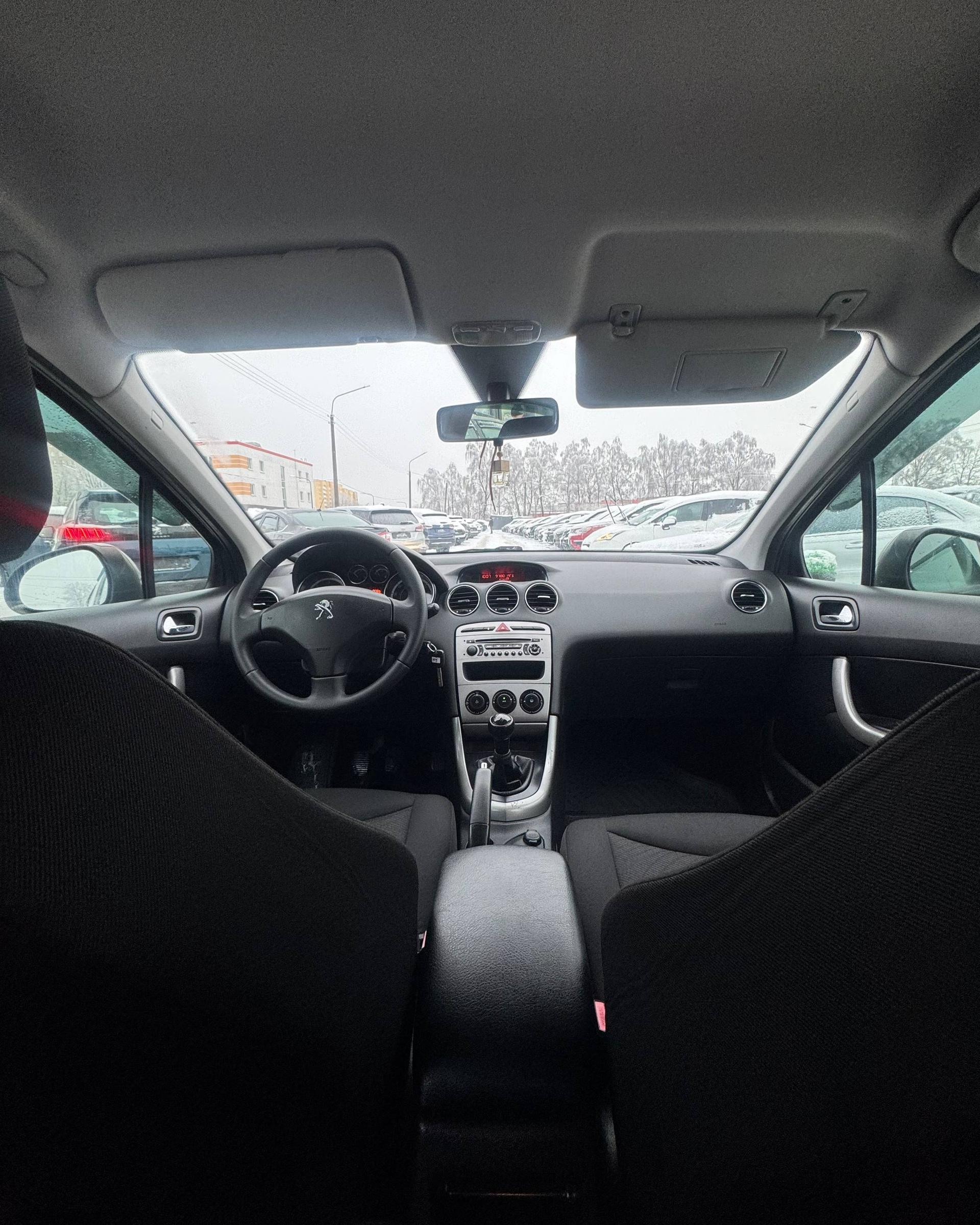 Peugeot 308 T7 · Рестайлинг , 2012 г., механика, дизель - фото 9