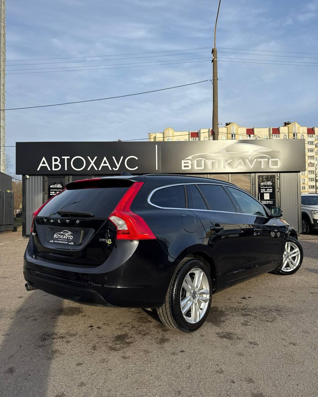 Volvo V60 I , 2011 г., механика, дизель - фото 6