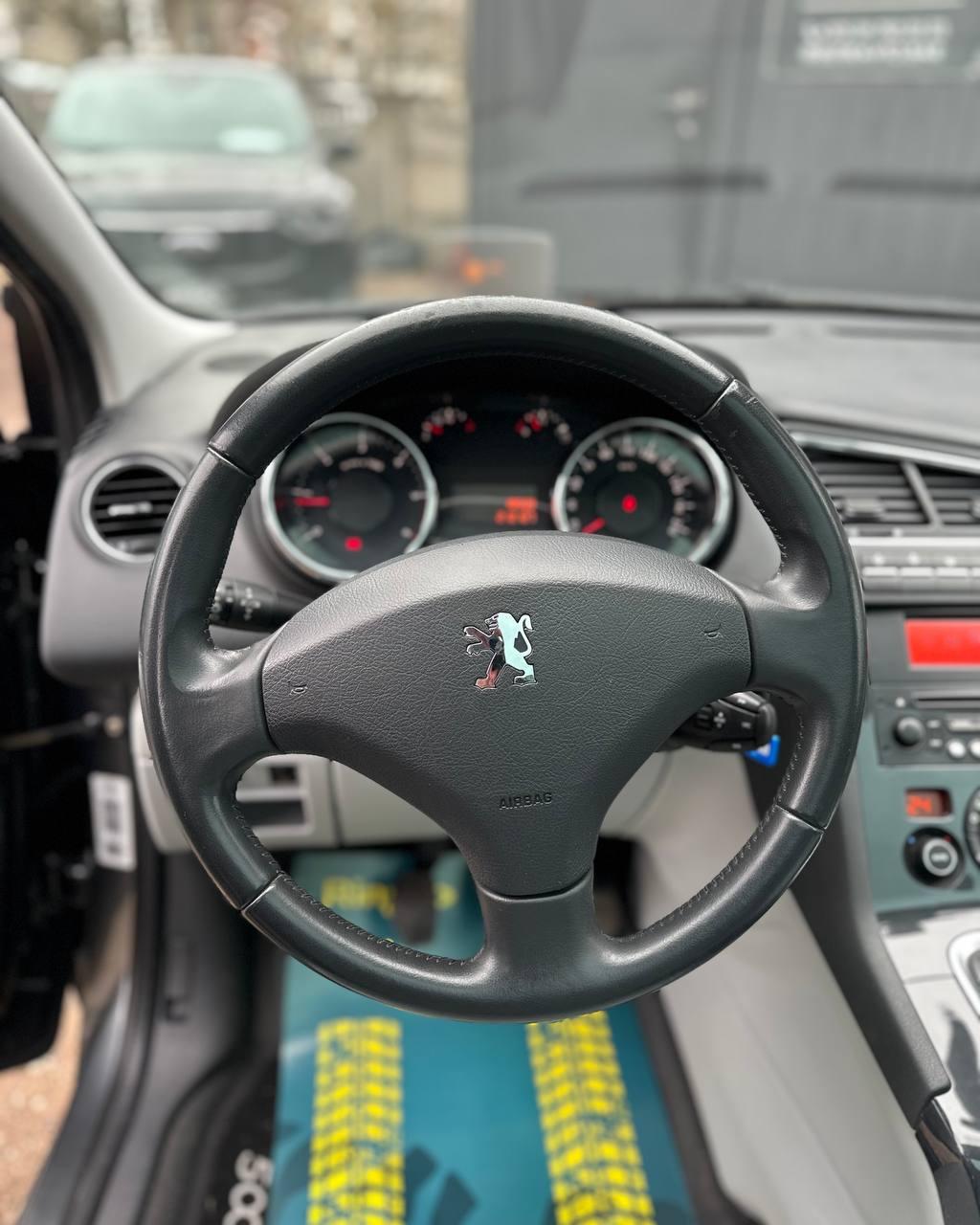 Peugeot 5008 I , 2011 г., механика, дизель - фото 10