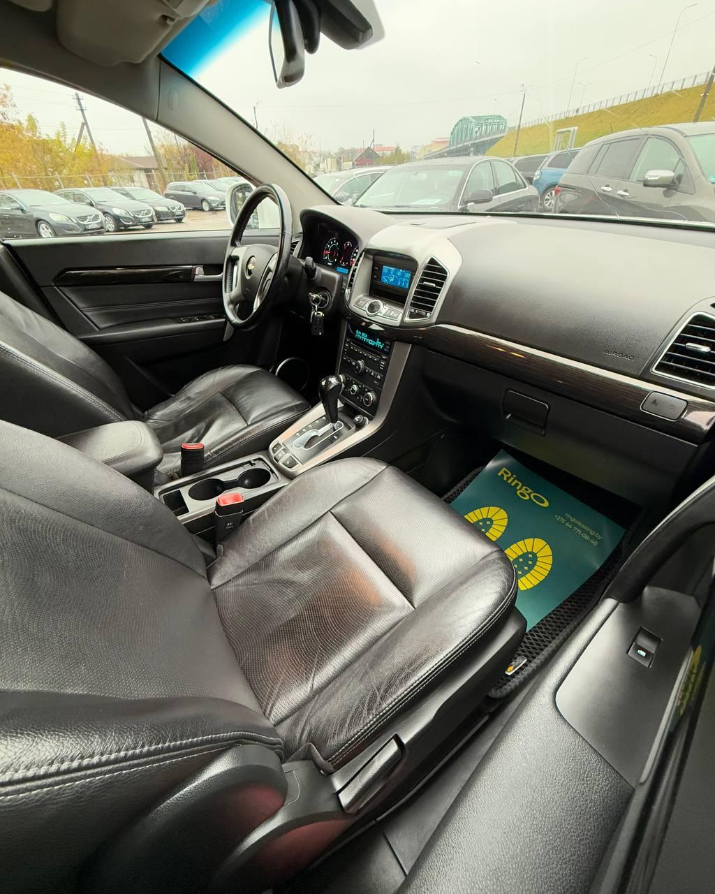 Chevrolet Captiva I · 2-й рестайлинг , 2013 г., автомат, гибрид  - фото 12