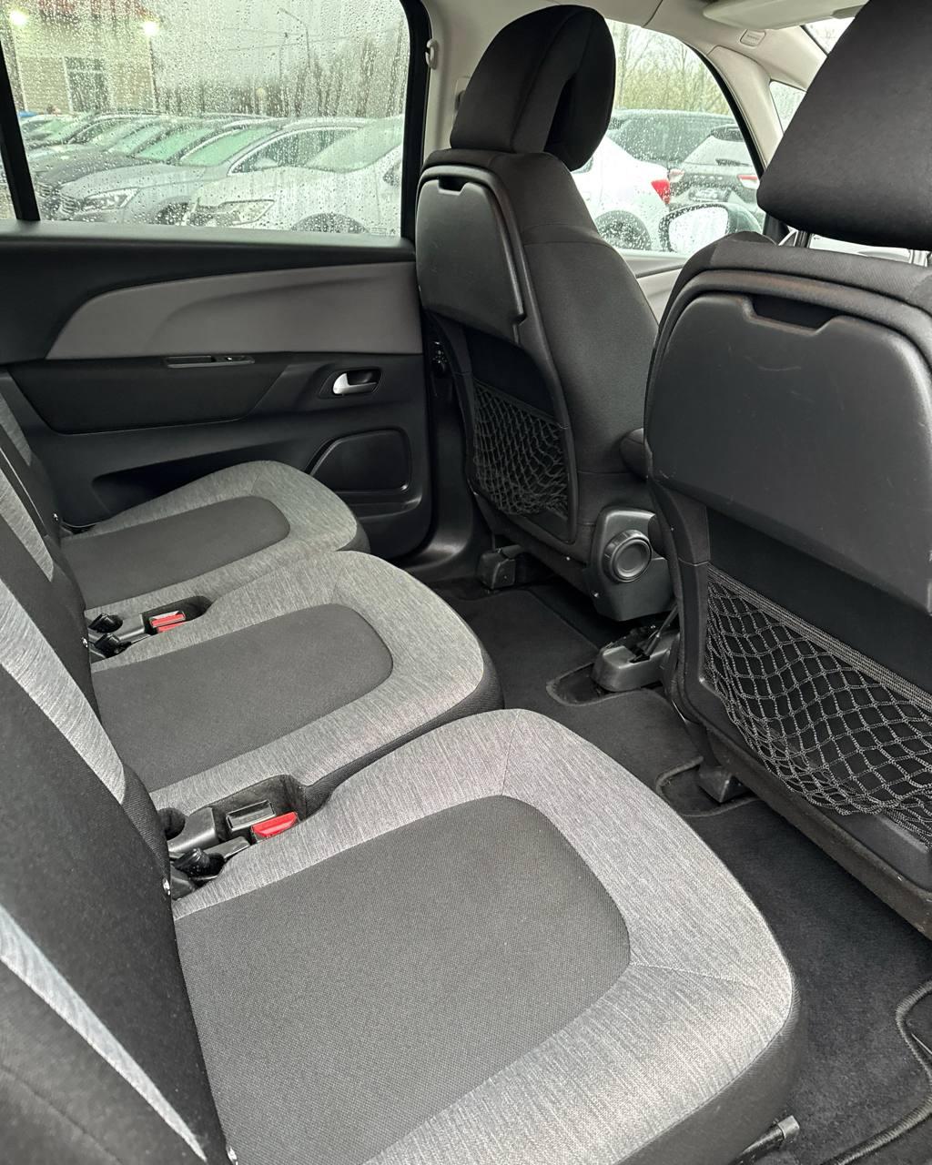 Citroen C4 Grand Picasso II · Рестайлинг , 2017 г., автомат, дизель - фото 13