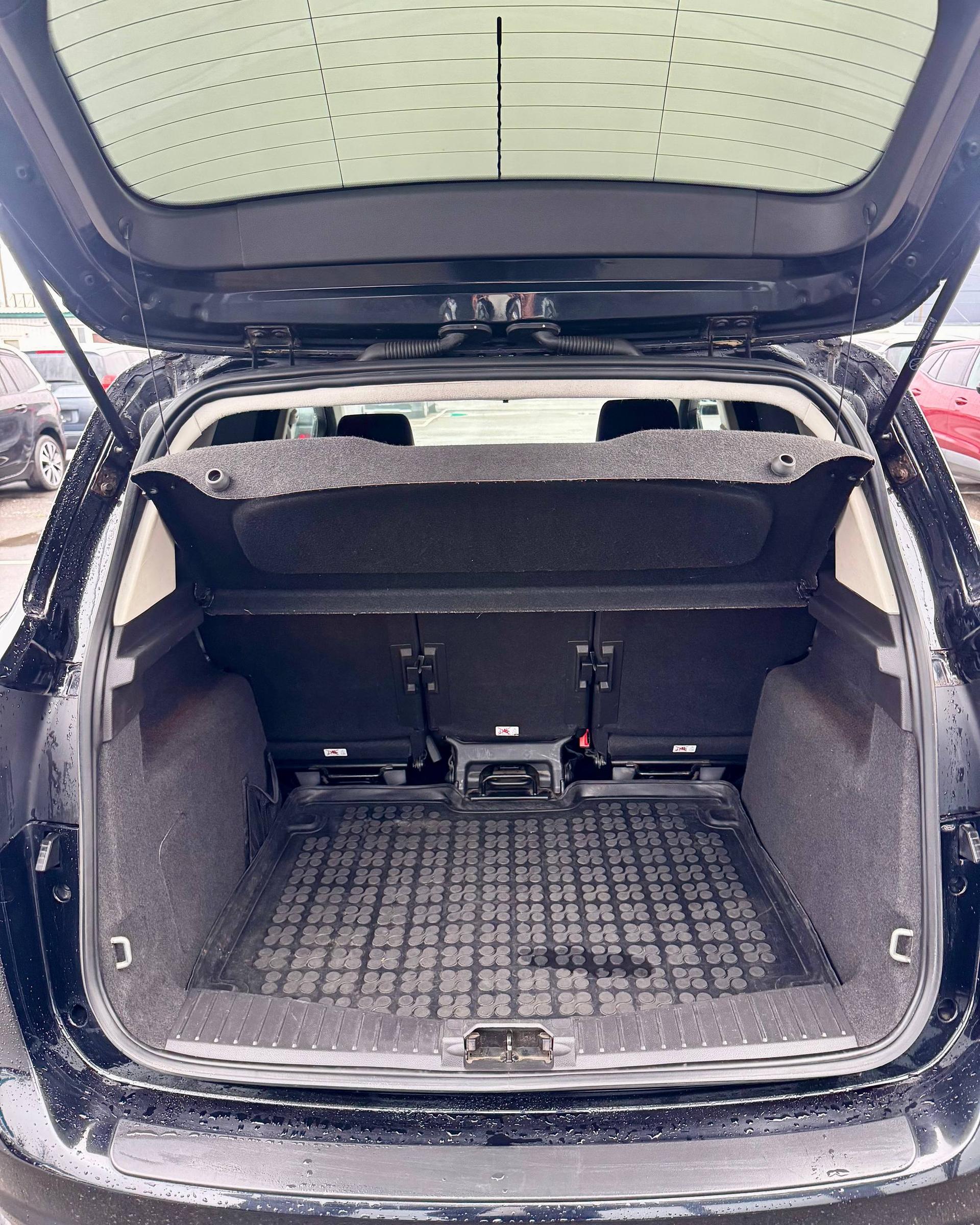 Ford C-MAX II · Рестайлинг , 2015 г., механика, дизель - фото 14