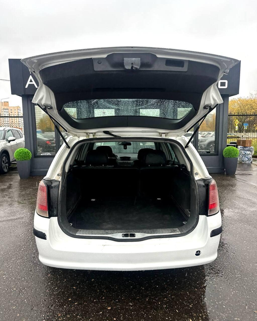 Opel Astra H , 2004 г., механика, дизель - фото 14