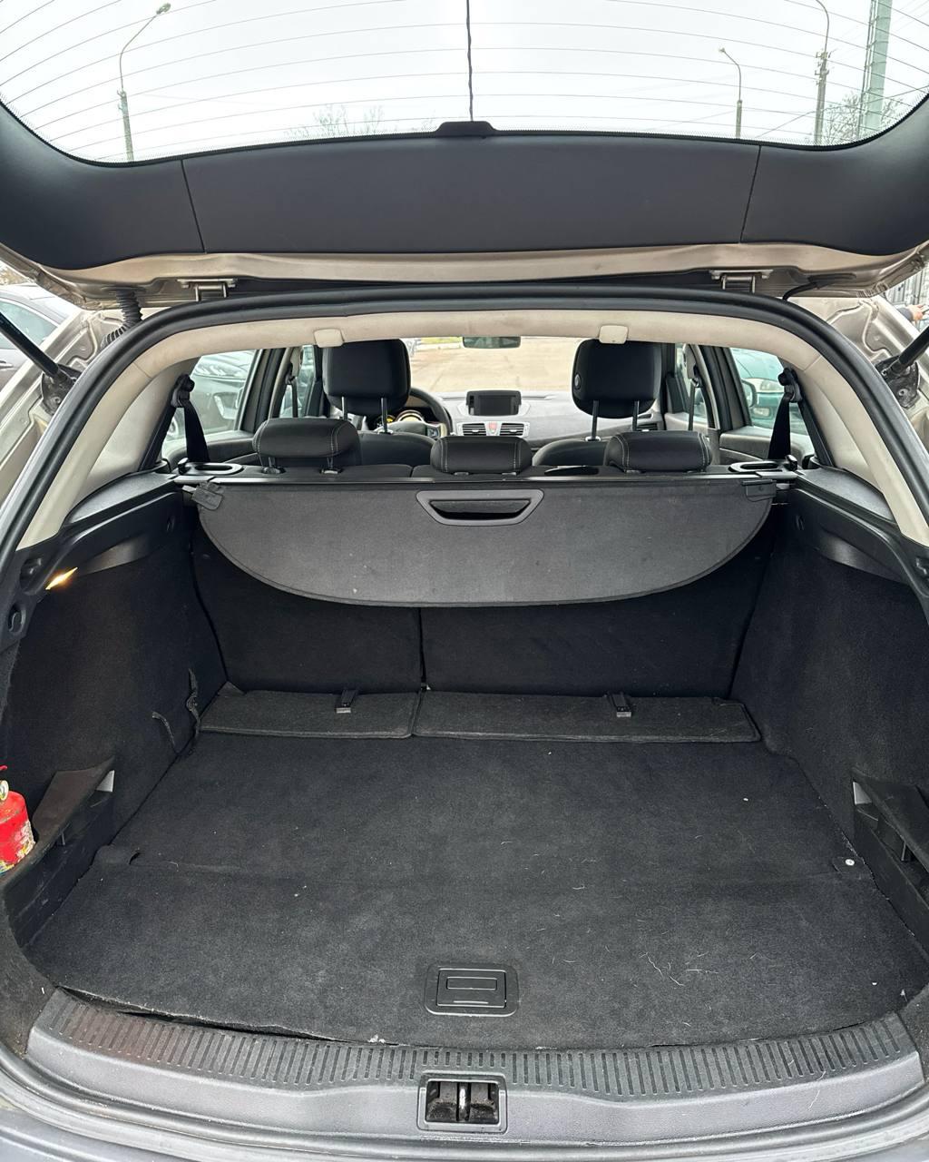 Renault Megane III , 2010 г., механика, дизель - фото 14