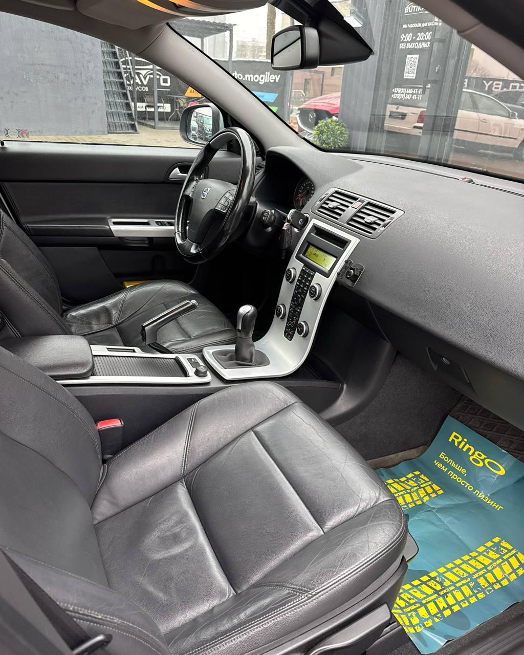 Volvo V50 I · 2-й рестайлинг , 2011 г., механика, дизель - фото 10