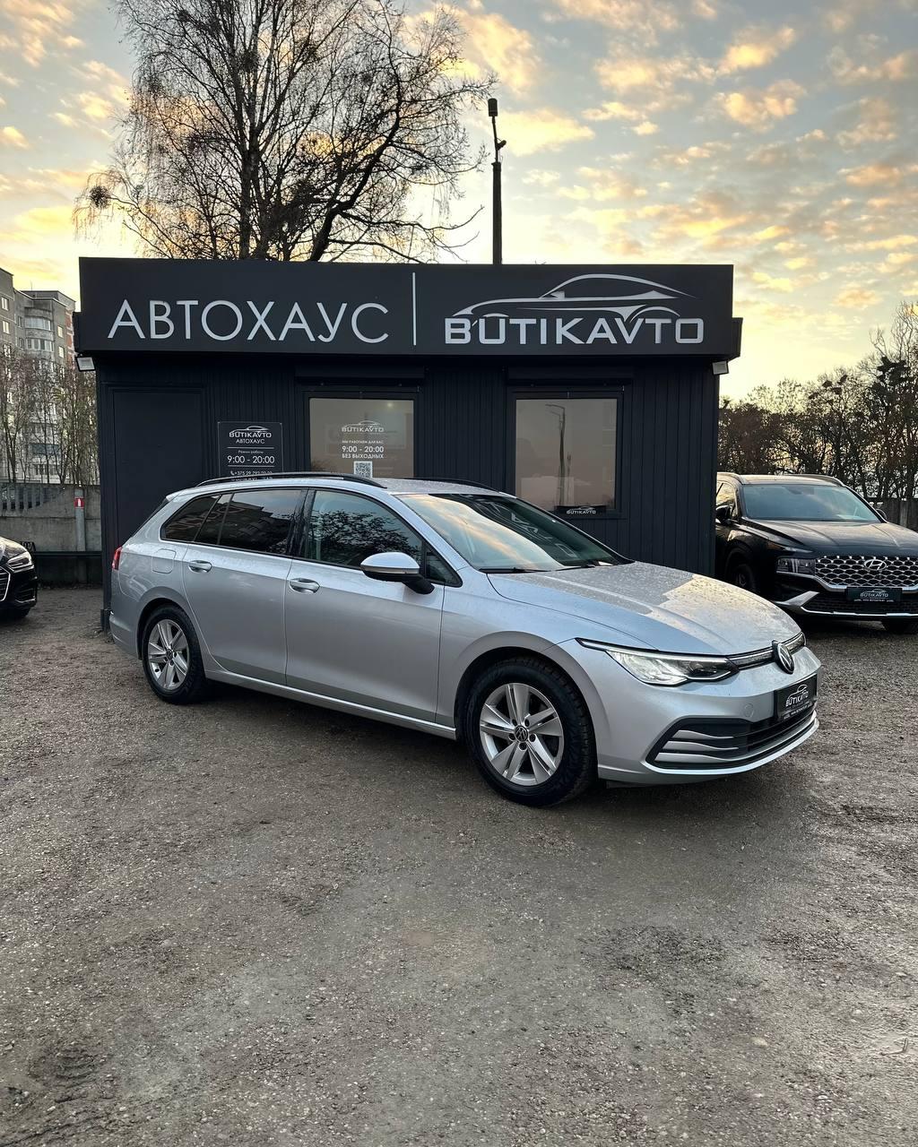 Volkswagen Golf VIII , 2021 г., механика, бензин