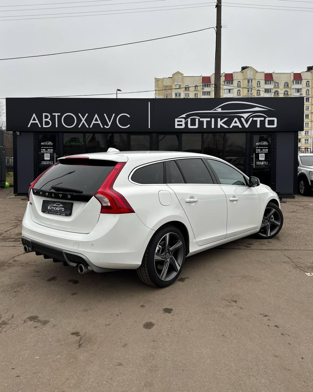 Volvo V60 I , 2012 г., механика, дизель - фото 6