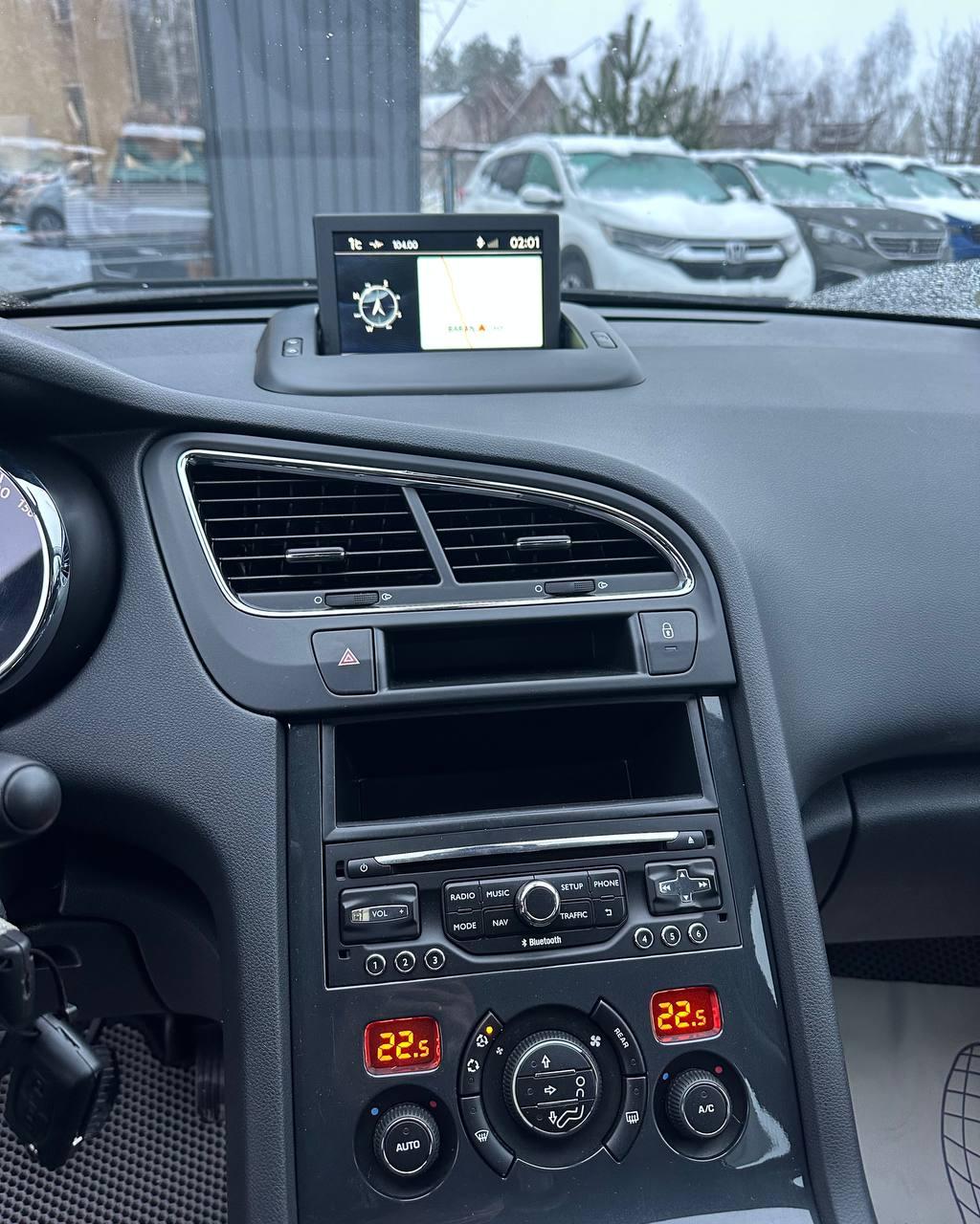 Peugeot 5008 I , 2013 г., механика, дизель - фото 10