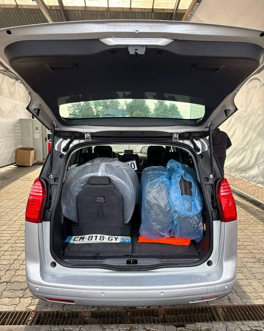 Peugeot 5008 I , 2012 г., механика, дизель - фото 14