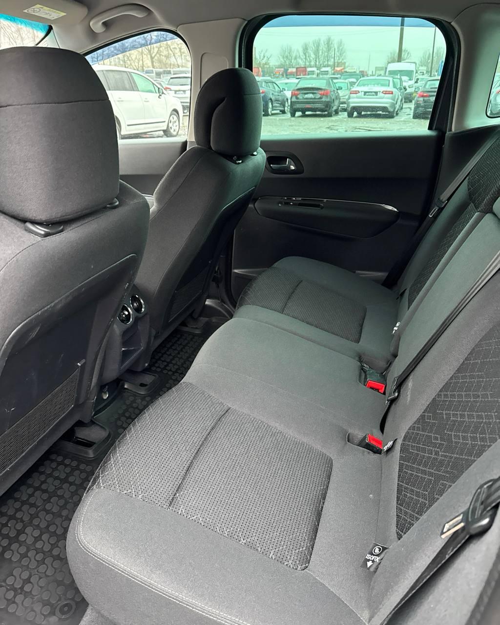 Peugeot 3008 I · Рестайлинг , 2016 г., автомат, дизель - фото 11