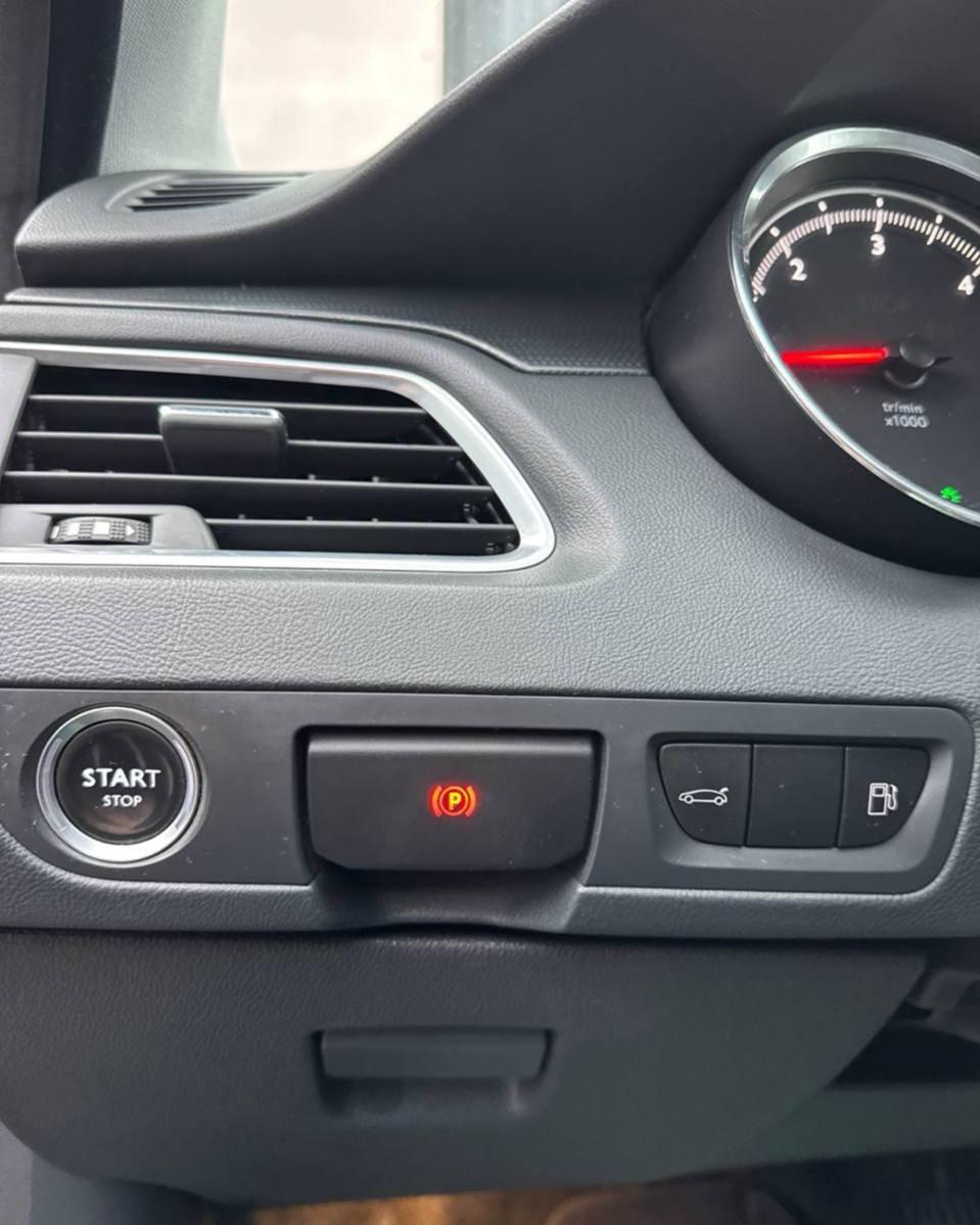 Peugeot 508 I , 2013 г., автомат, дизель - фото 26