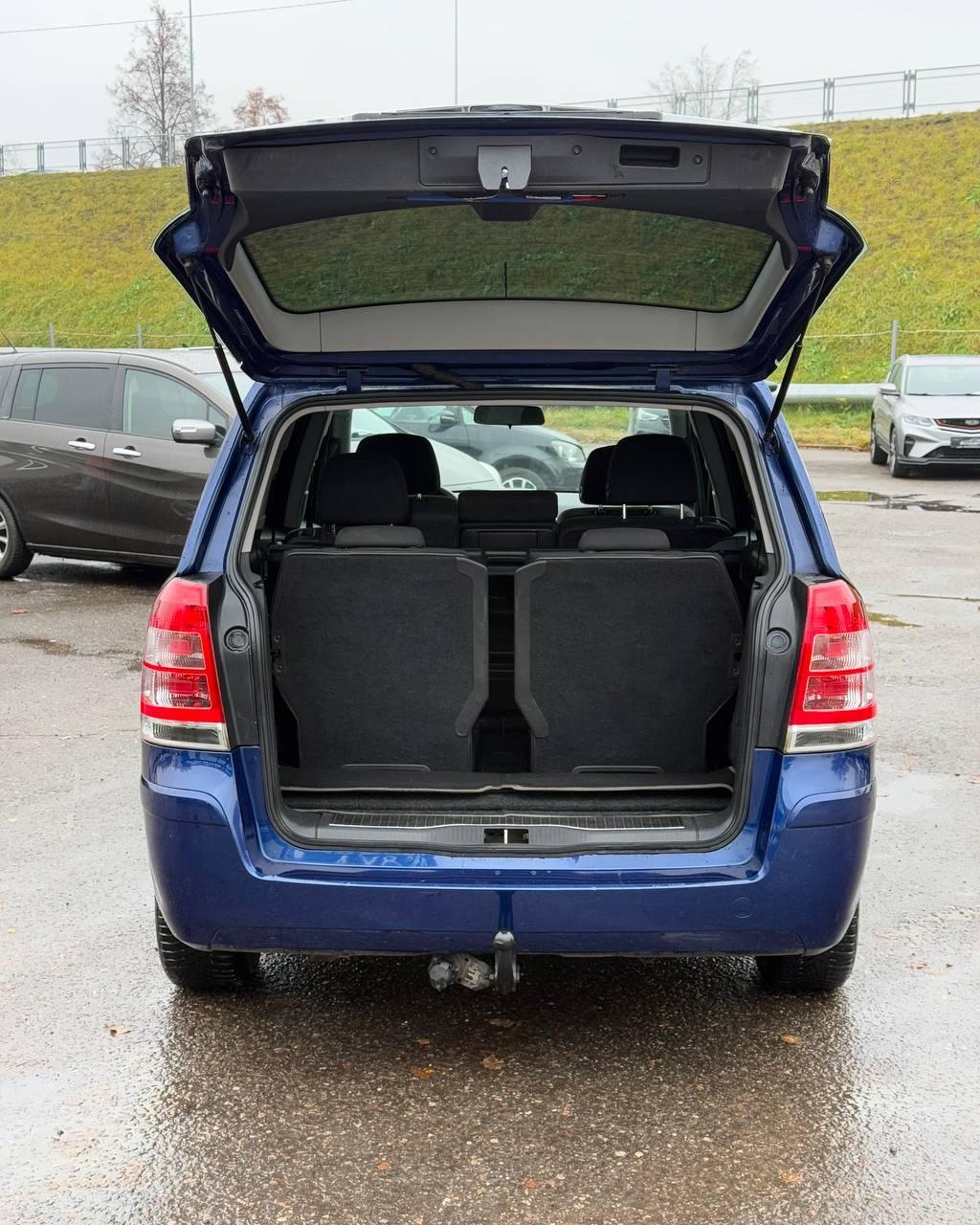 Opel Zafira B , 2008 г., механика, дизель  - фото 17