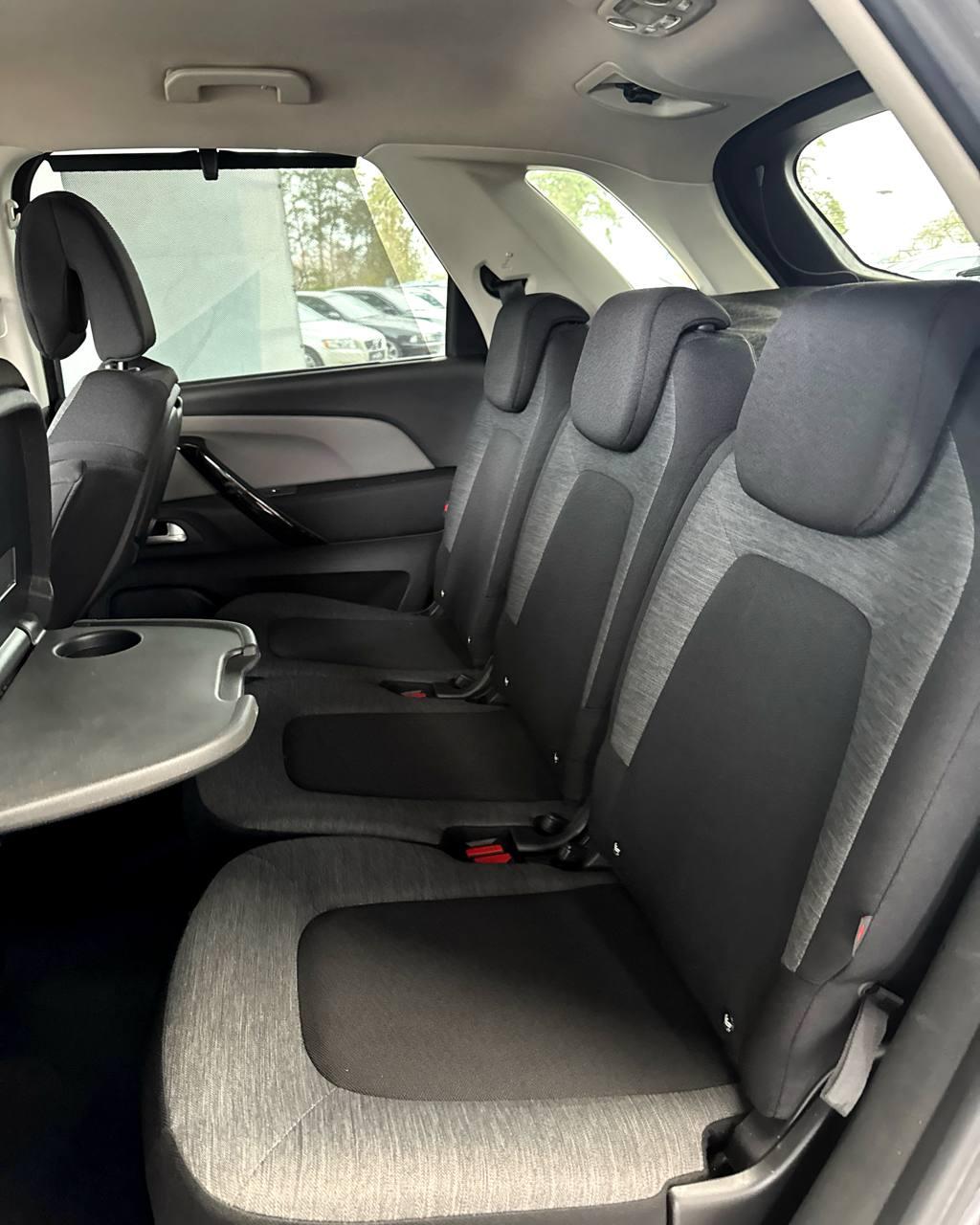 Citroen C4 Picasso II · Рестайлинг , 2017 г., механика, дизель - фото 14