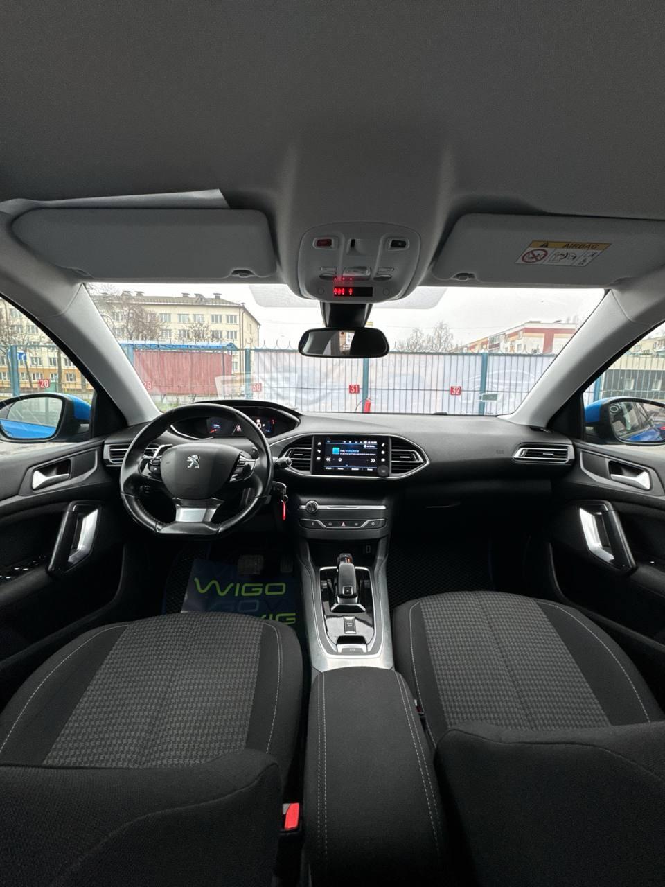 Peugeot 308 T9 · Рестайлинг , 2020 г., автомат, дизель - фото 12