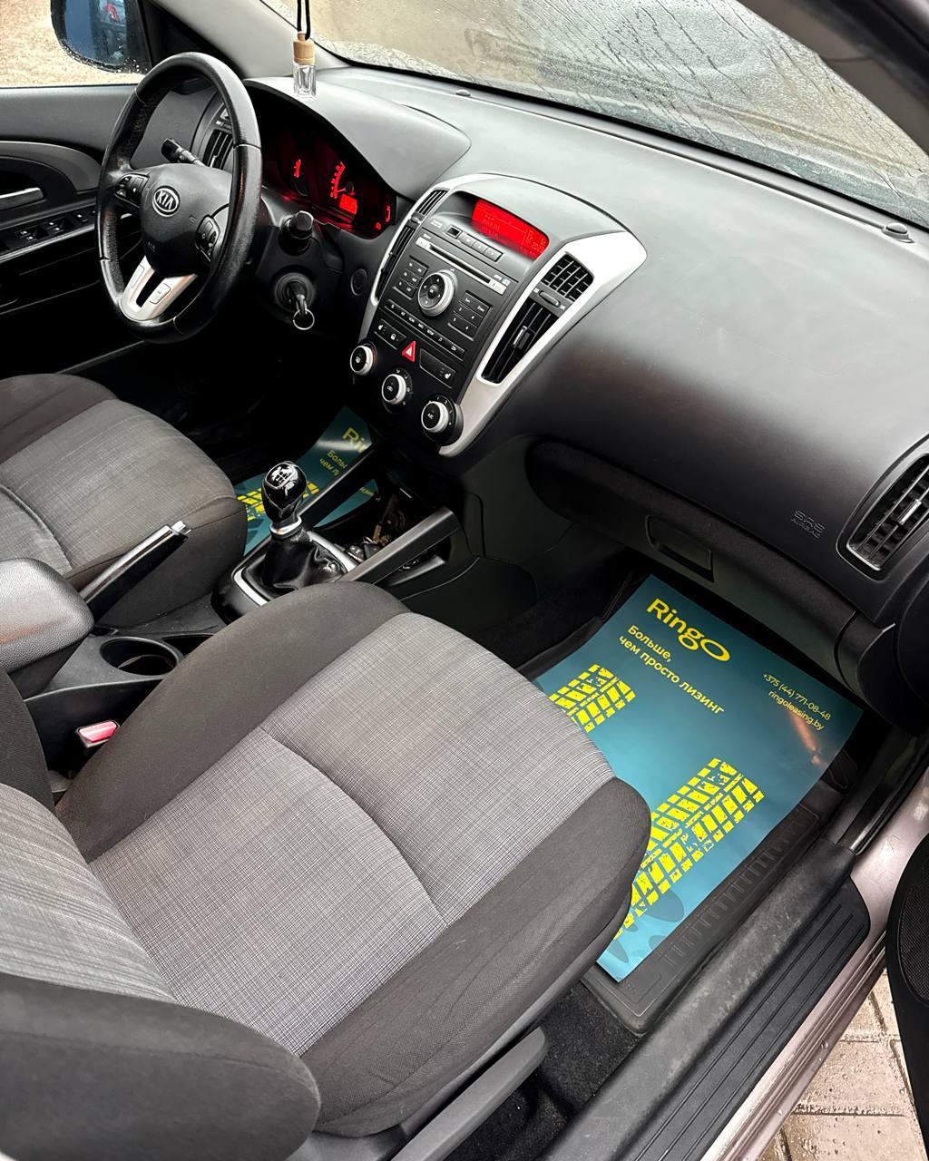 Kia Cee'd I · Рестайлинг , 2012 г., механика, бензин - фото 11