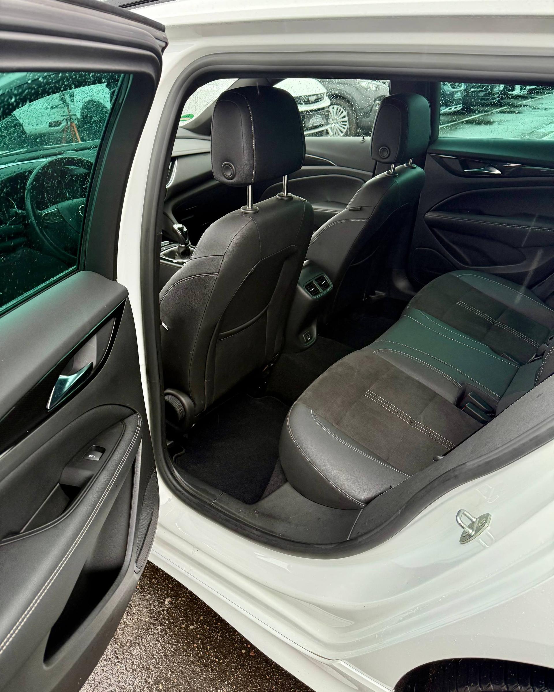 Opel Insignia II · Рестайлинг , 2022 г., механика, дизель - фото 13