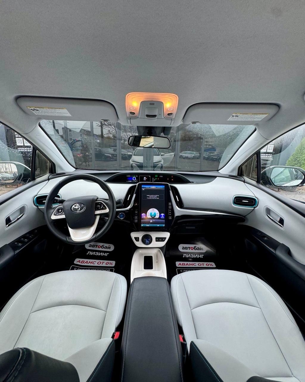 Toyota Prius IV (XW50) · Рестайлинг , 2018 г., вариатор, бензин - фото 9