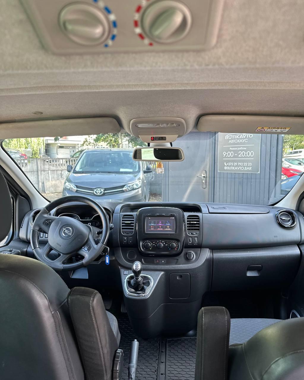 Opel Vivaro II, 2018 г., механика, дизель - фото 9