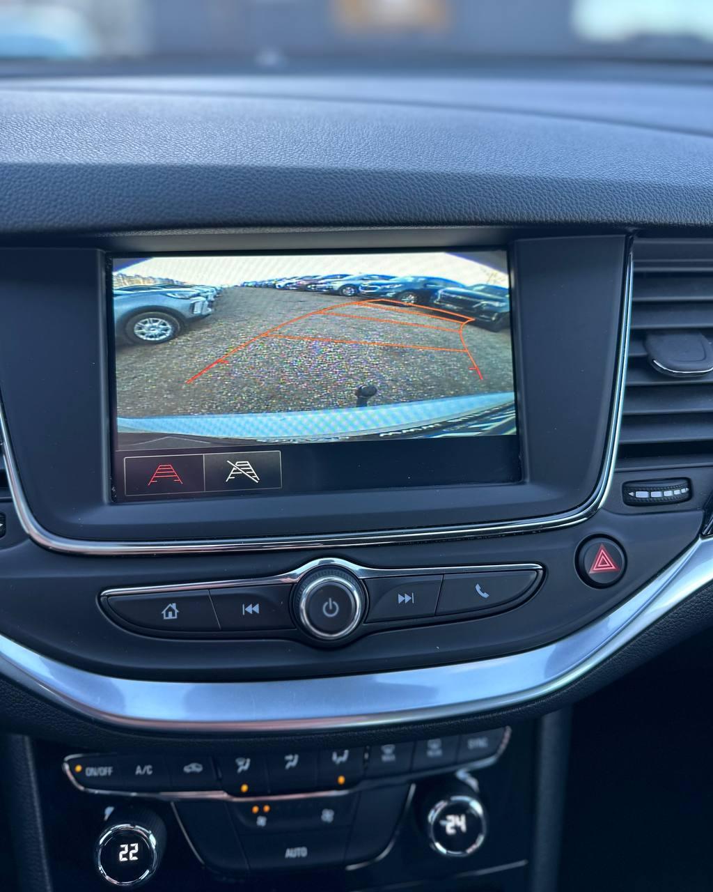 Opel Astra K · Рестайлинг , 2021 г., механика, бензин - фото 11