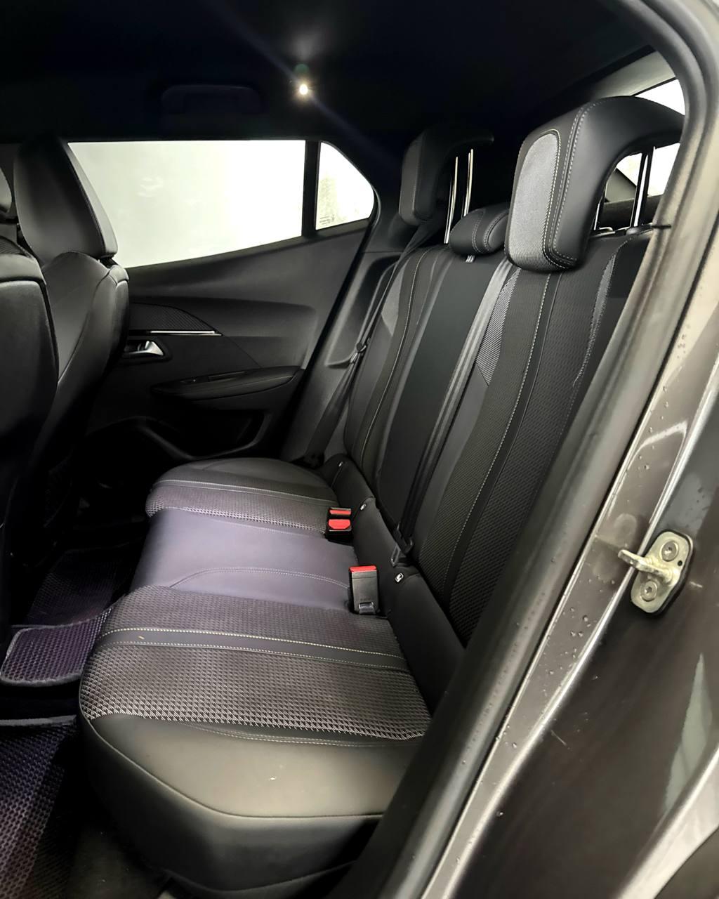 Peugeot 2008 II , 2020 г., автомат, дизель - фото 14