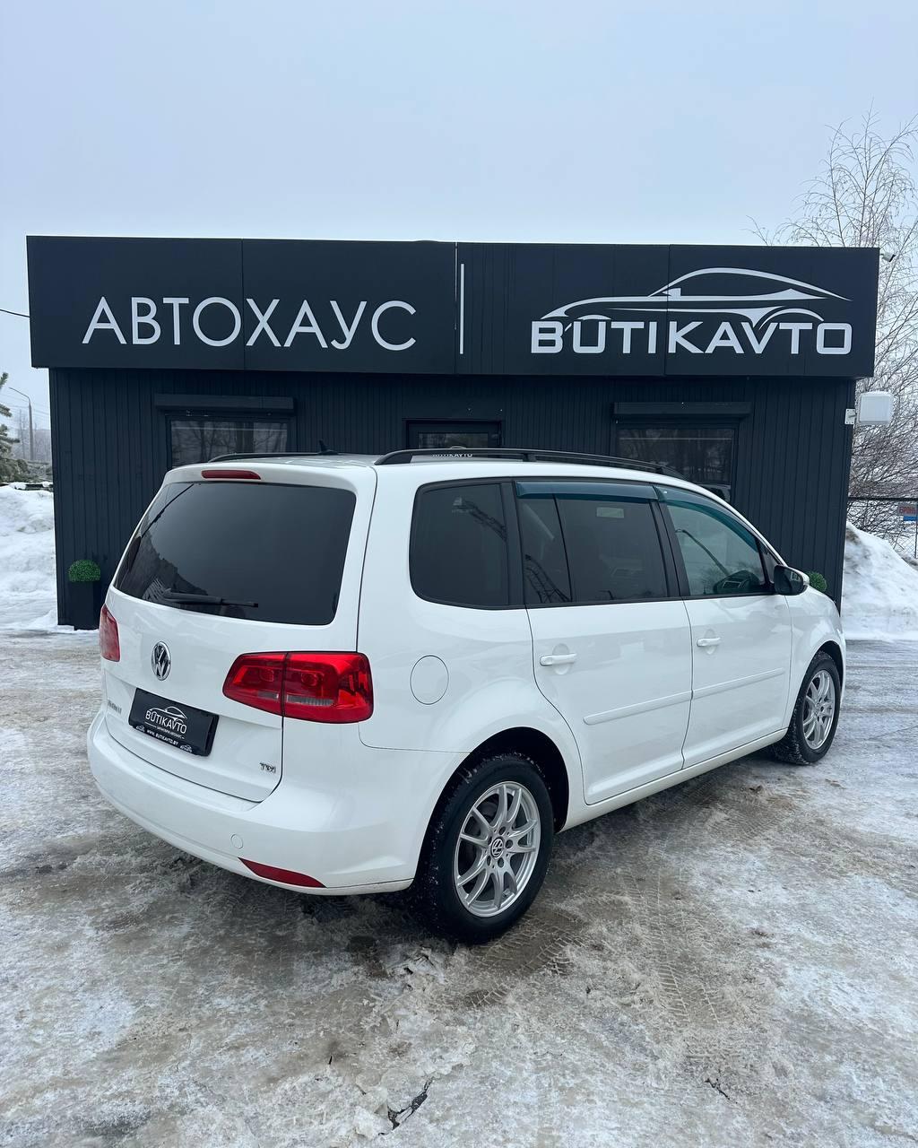 Volkswagen Touran I · 2-й рестайлинг , 2011 г., механика, дизель - фото 6