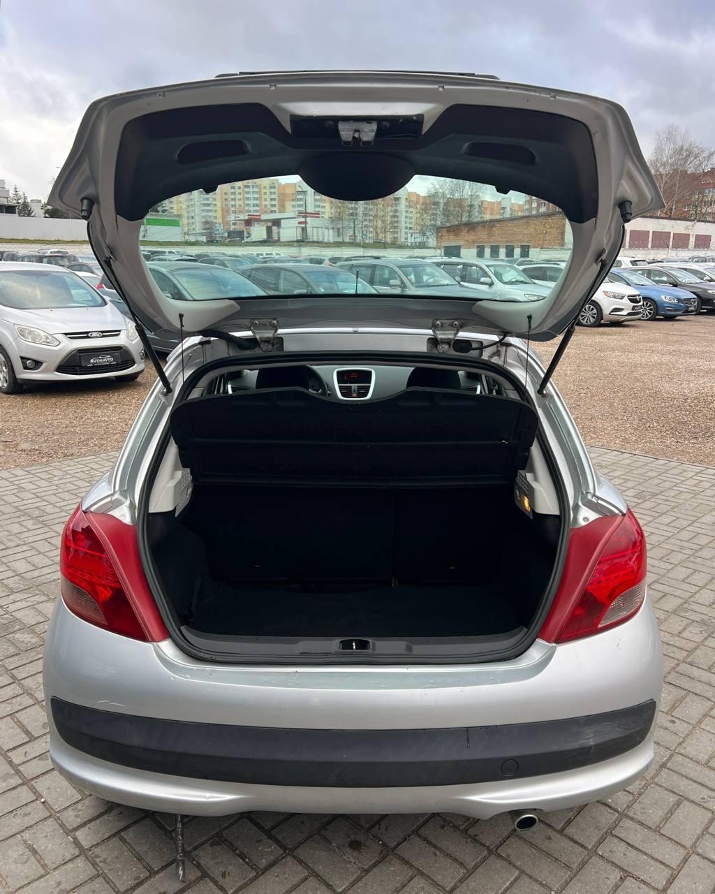 Peugeot 207 I · Рестайлинг , 2011 г., механика, бензин - фото 16