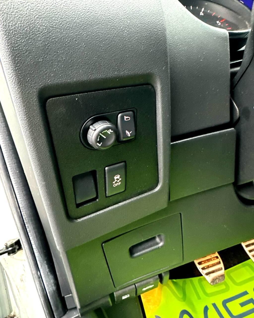 Nissan Qashqai+2 I · Рестайлинг , 2011 г., механика, дизель - фото 18