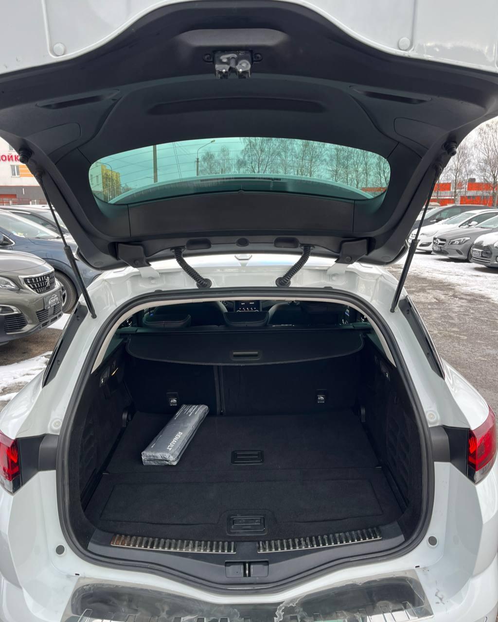 RENAULT MEGANE, 2020 г., робот, бензин - фото 14