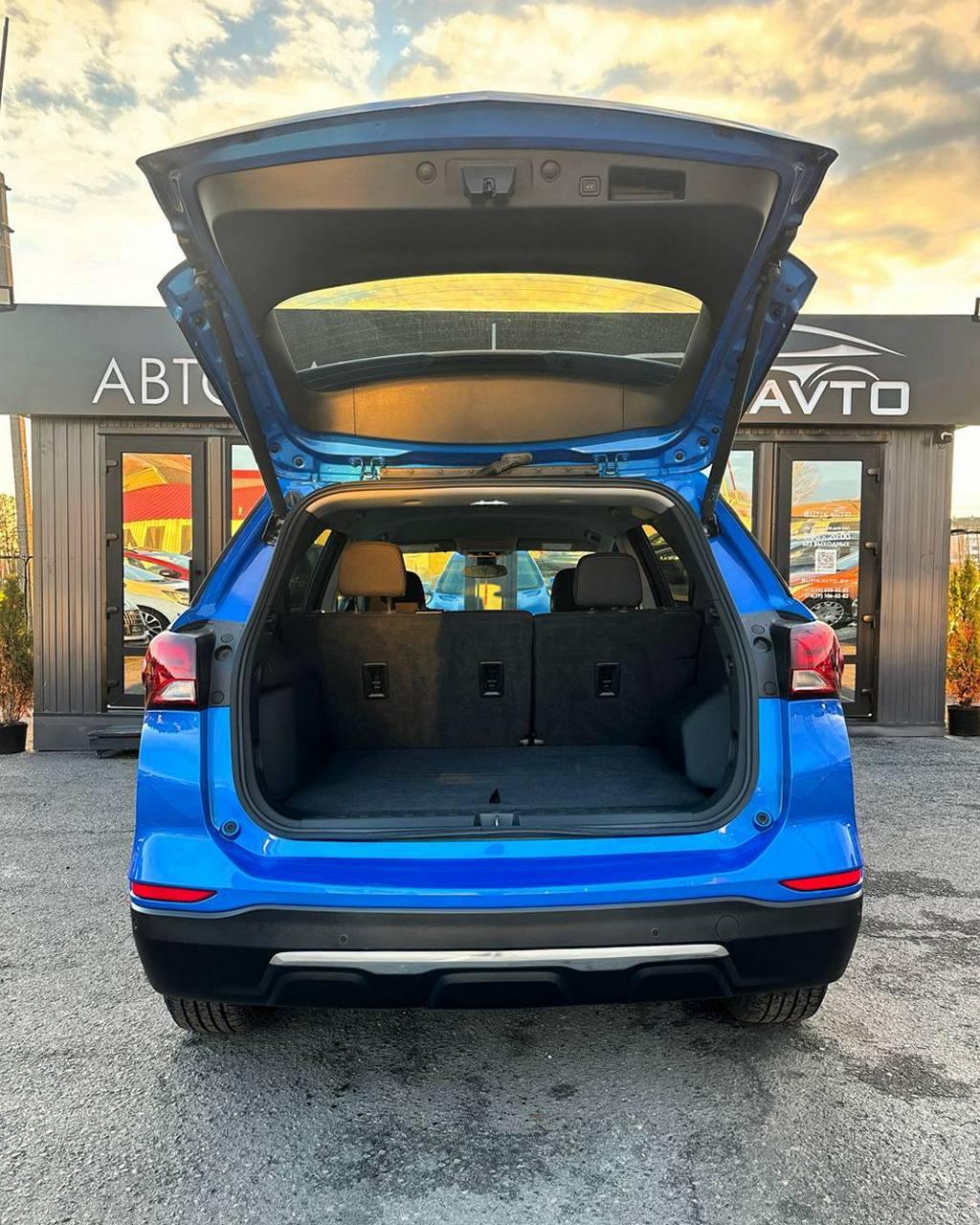 Chevrolet Equinox III · Рестайлинг , 2023 г., автомат, бензин - фото 12