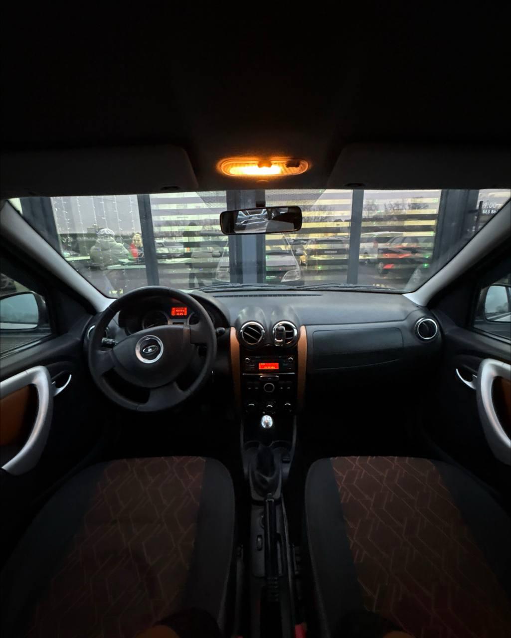 Lada (ВАЗ) Largus I , 2017 г., механика, бензин - фото 7