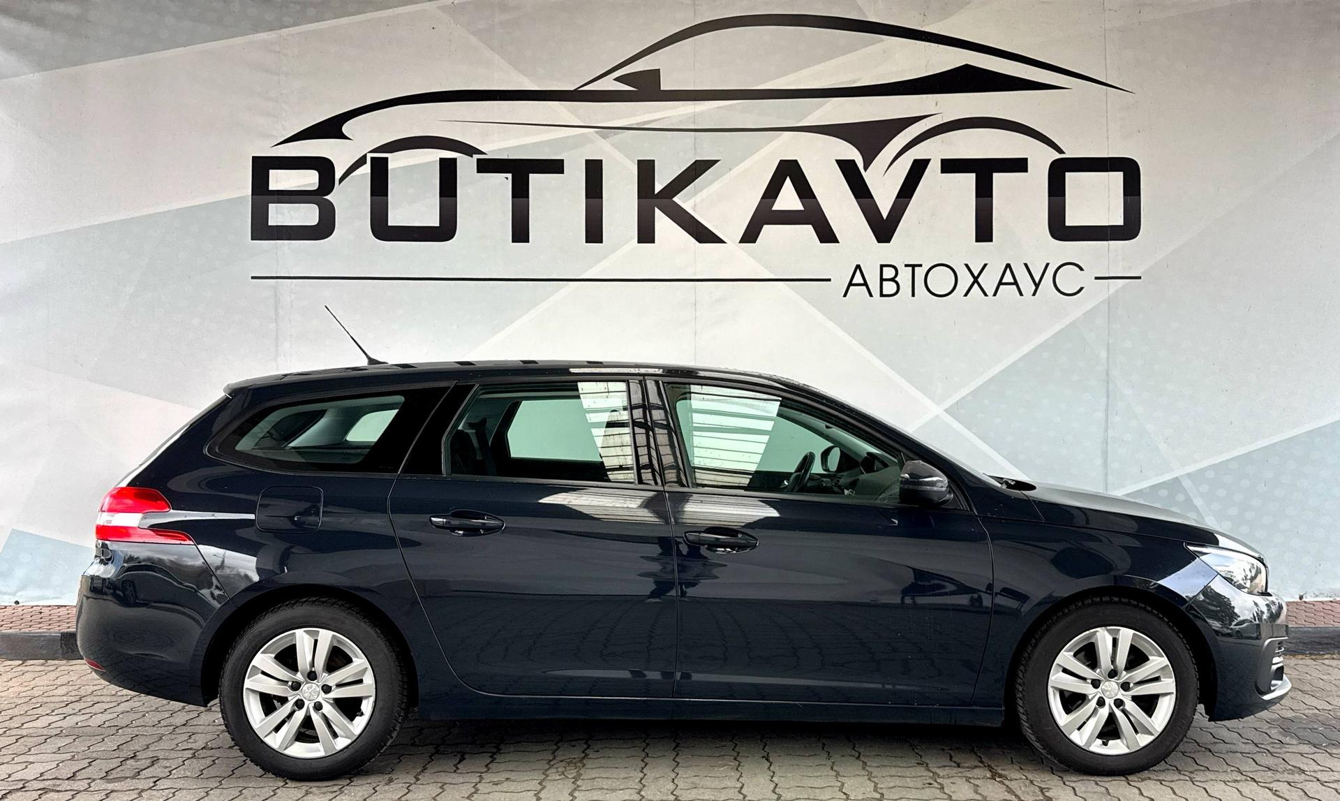 Peugeot 308 T9 · Рестайлинг , 2019 г., механика, дизель - фото 8