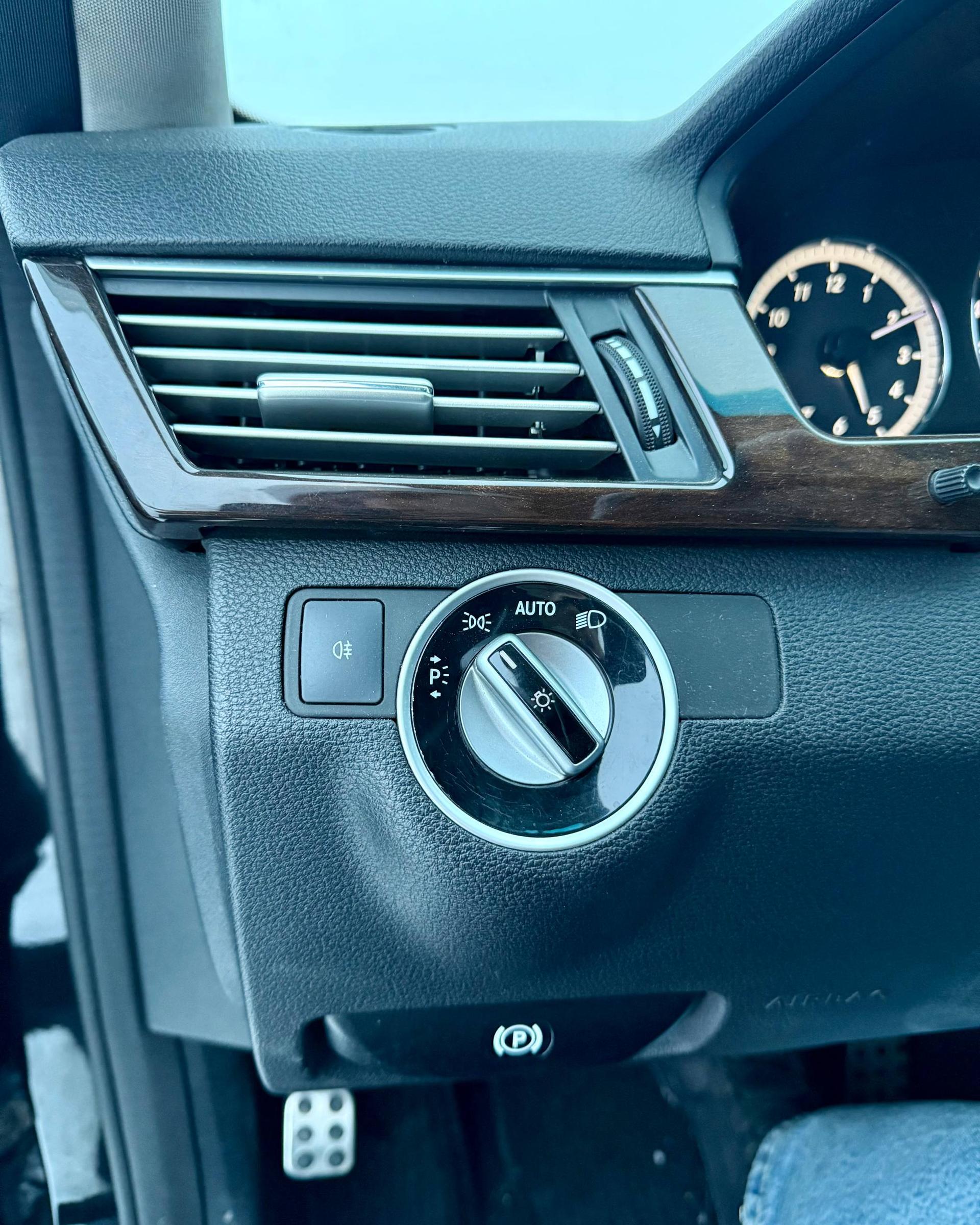 Mercedes-Benz E-Класс W212 S212 C207 A207 , 2011 г., автомат, бензин - фото 11