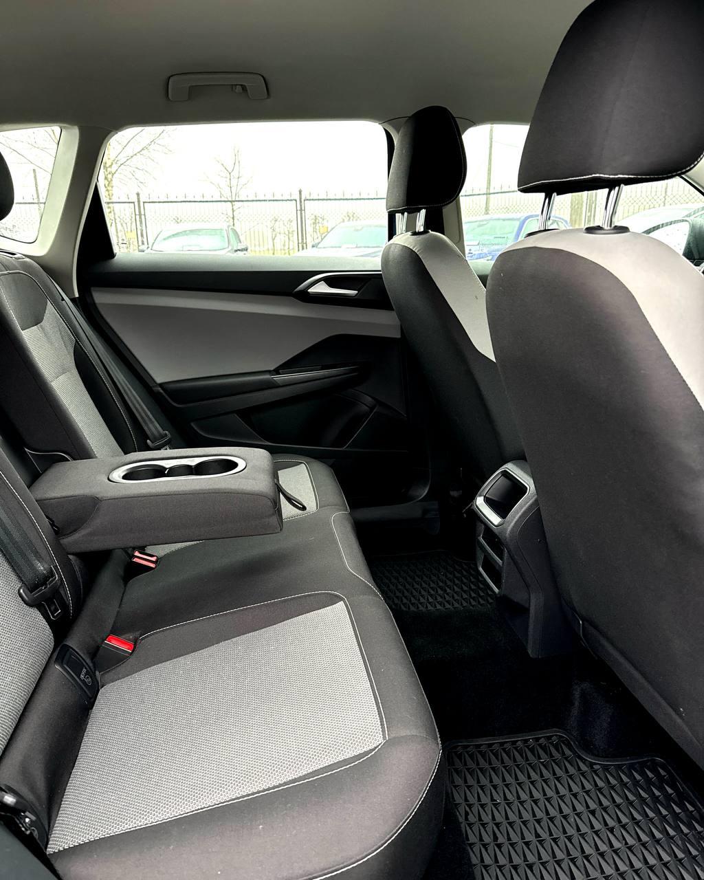 Volkswagen Taos I , 2023 г., автомат, бензин - фото 13