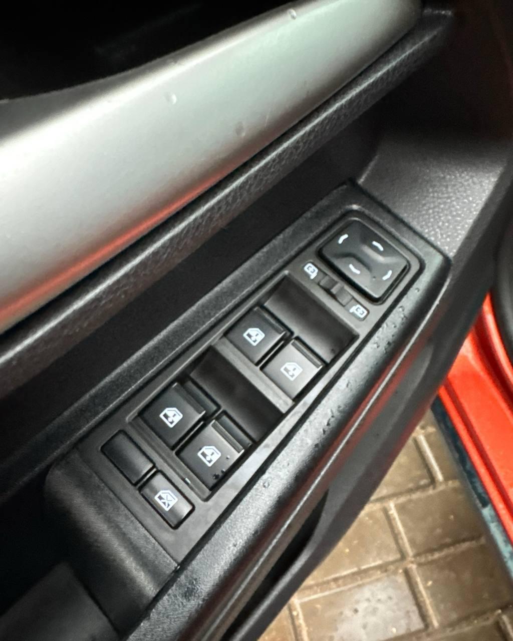 Lada (ВАЗ) Vesta I , 2019 г., механика, бензин - фото 19